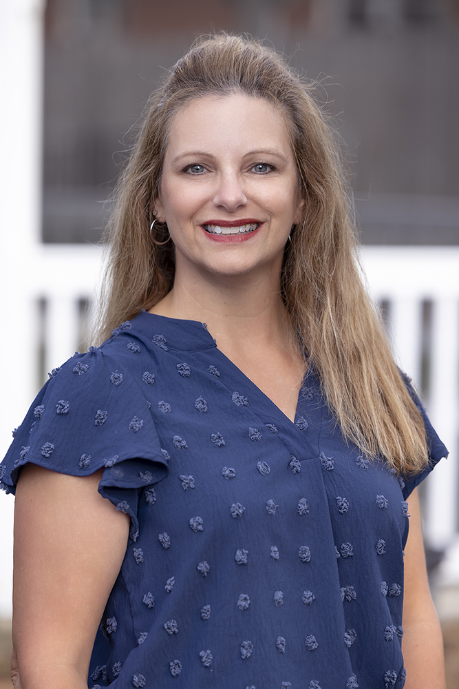 Picture of Julie Fox